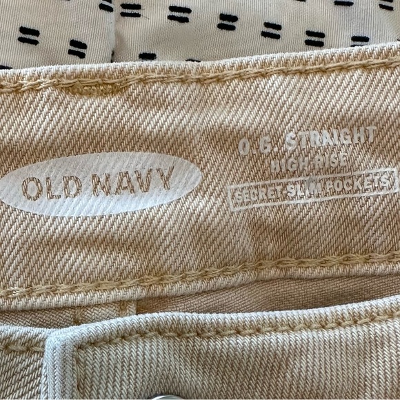 Old Navy Women’s Jeans  OG Straight High Rise Size 12 - Picture 3 of 8